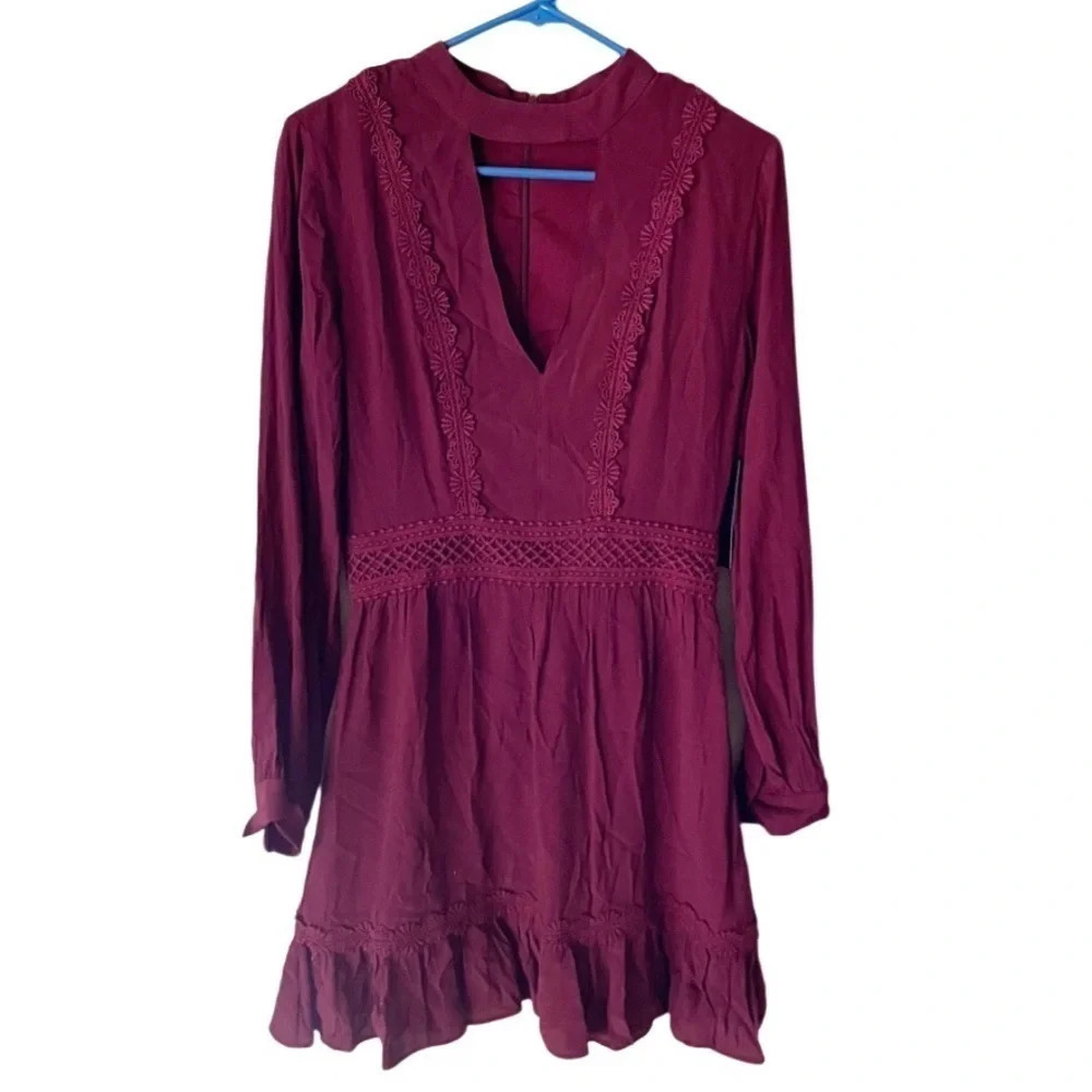 LULU'S Guipere Lace Choker Cut Out Ruffle Mini Dress in Maroon L NEW